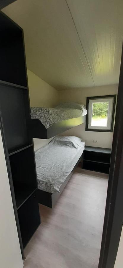 Chalet 2 Landgoedcamping Nienoord In Leek Екстериор снимка
